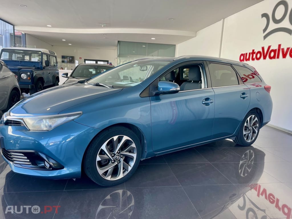 Toyota Auris 1.8 HSD Comfort