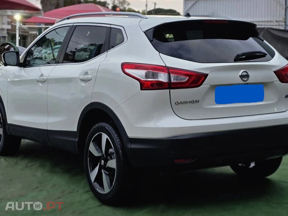 Nissan Qashqai 1.5dCi N-CONNECTA RS+PS