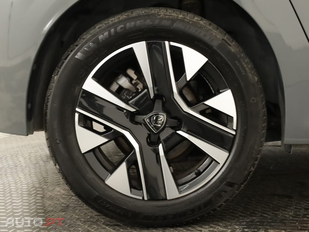 Peugeot 208 208 1.2 Allure
