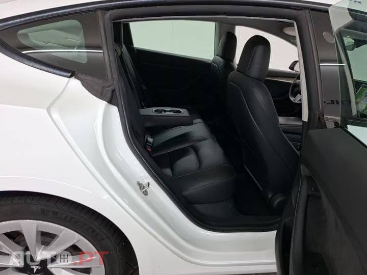 Tesla Model 3 Standard RWD Plus