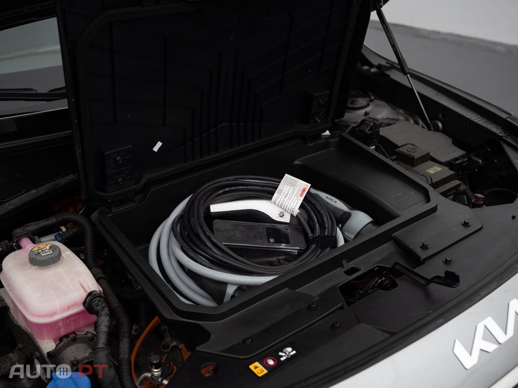 Kia Niro 64kWh Tech