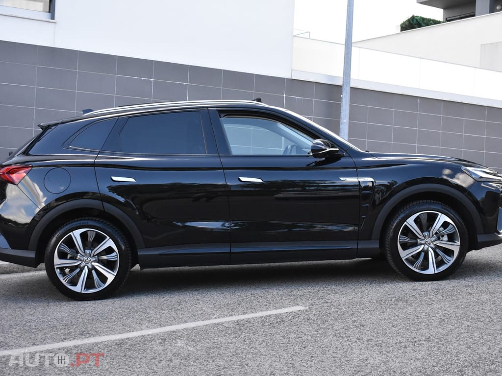 MG Marvel R 70 kWh AWD Performance