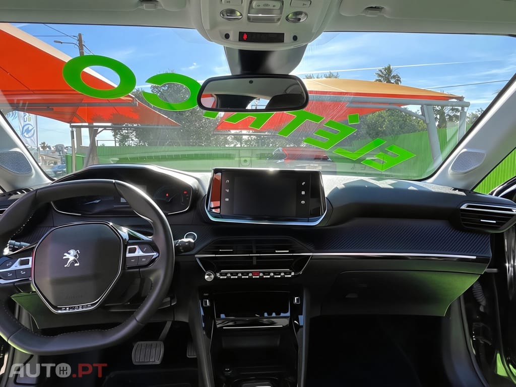 Peugeot E-208 50 kWh Edition