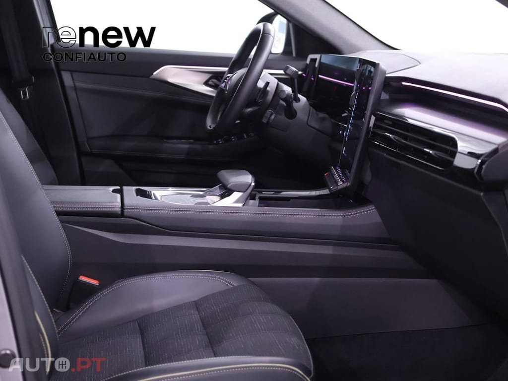 Renault Austral 1.3 Mild Hybrid Iconic Auto