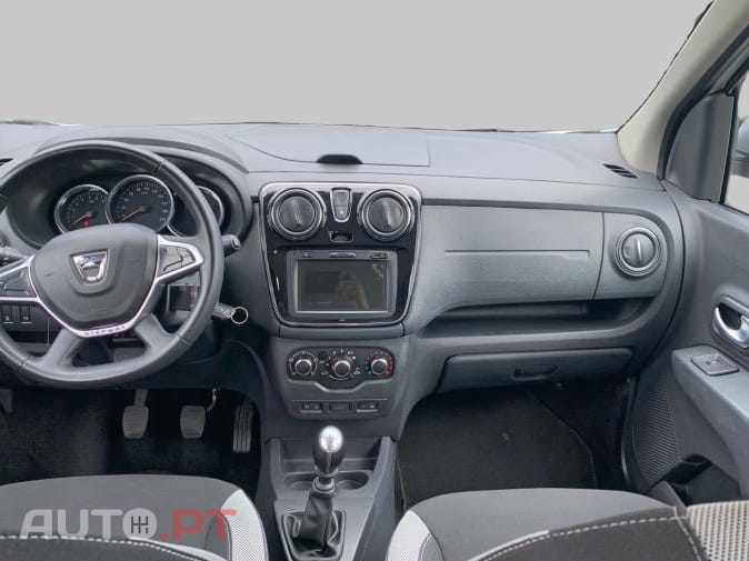 Dacia Lodgy 1.5 Blue dCi Stepway 7L