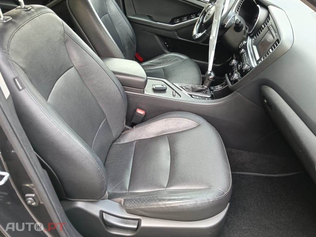 Kia Optima 1.7 CRDI TX Top Aut.