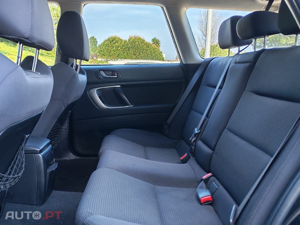 Subaru Legacy Station Wagon Bi Fuel 2.0R