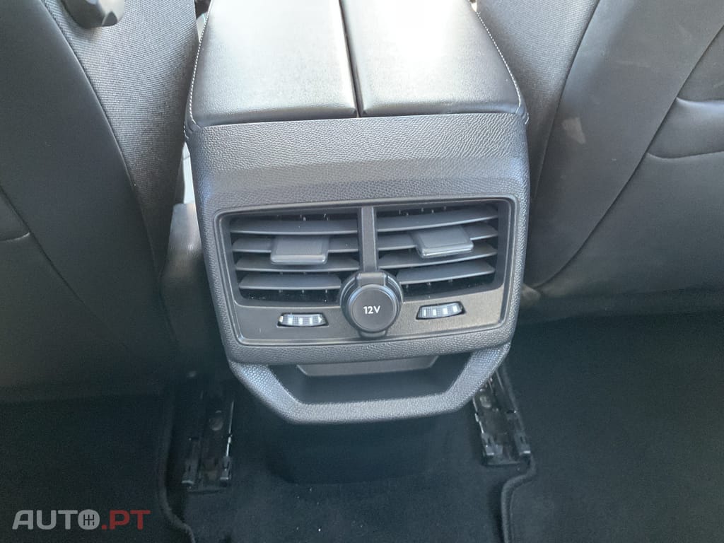 Peugeot 3008 1.6 Hybrid Allure e-EAT8