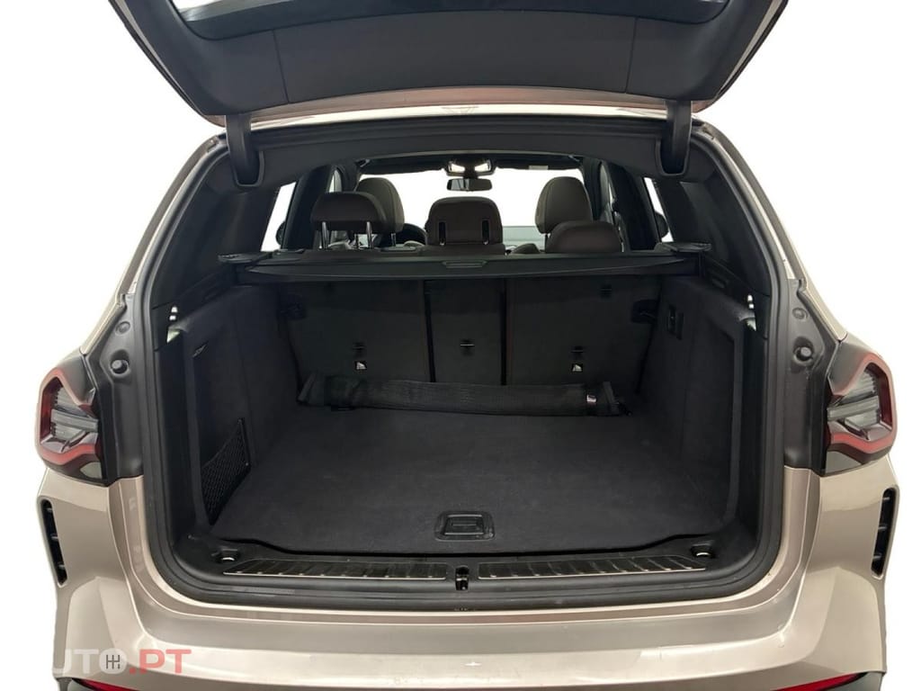 BMW iX3 M Sport Impressive