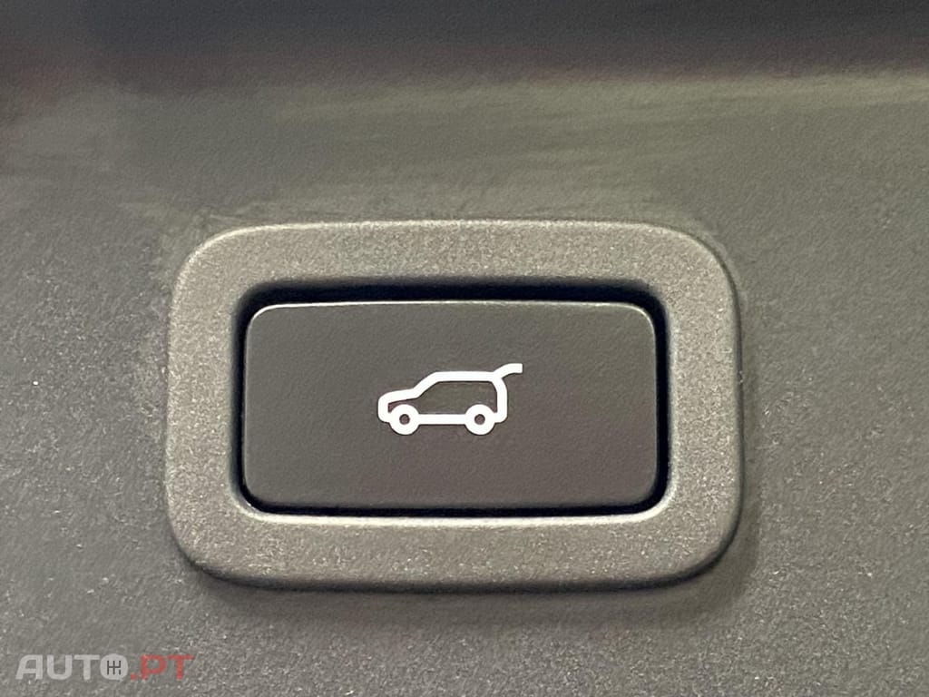 Land Rover Velar 2.0D I4 204cv 4WD Auto MHEV