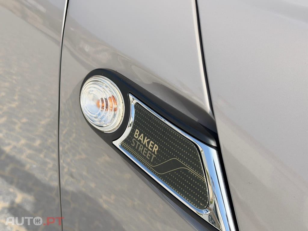 MINI Cooper One Baker Street