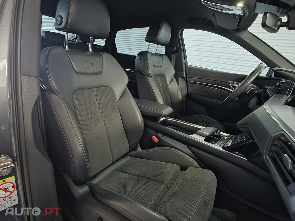 Audi E-Tron 55 quattro S line