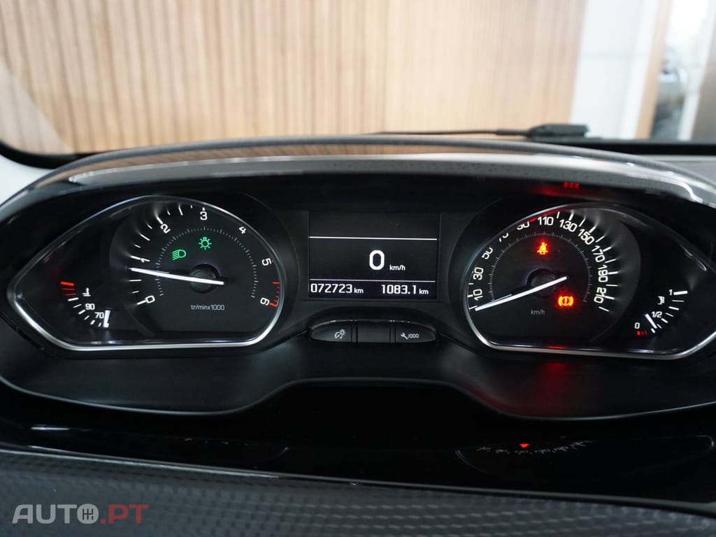 Peugeot 2008 1.2 Style
