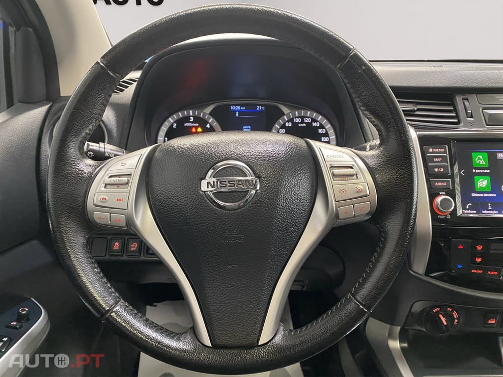 Nissan Navara 2.3 dCi CD 4WD Tekna