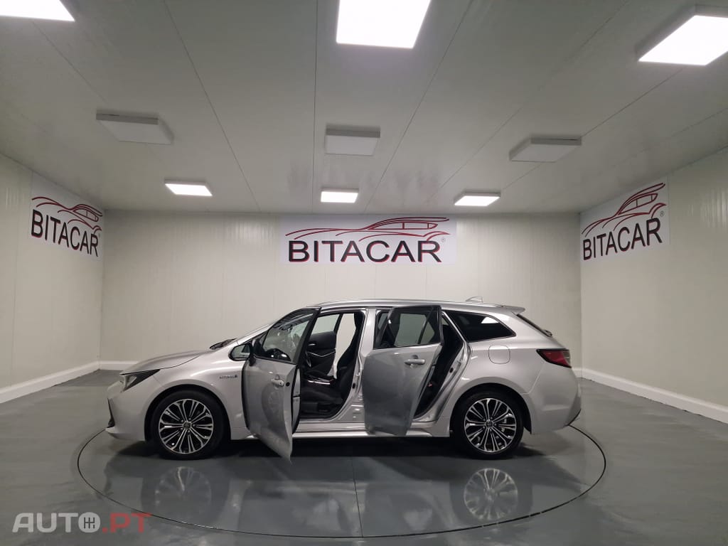 Toyota Corolla Touring Sports 1.8 Hybrid Comfort+P.Sport