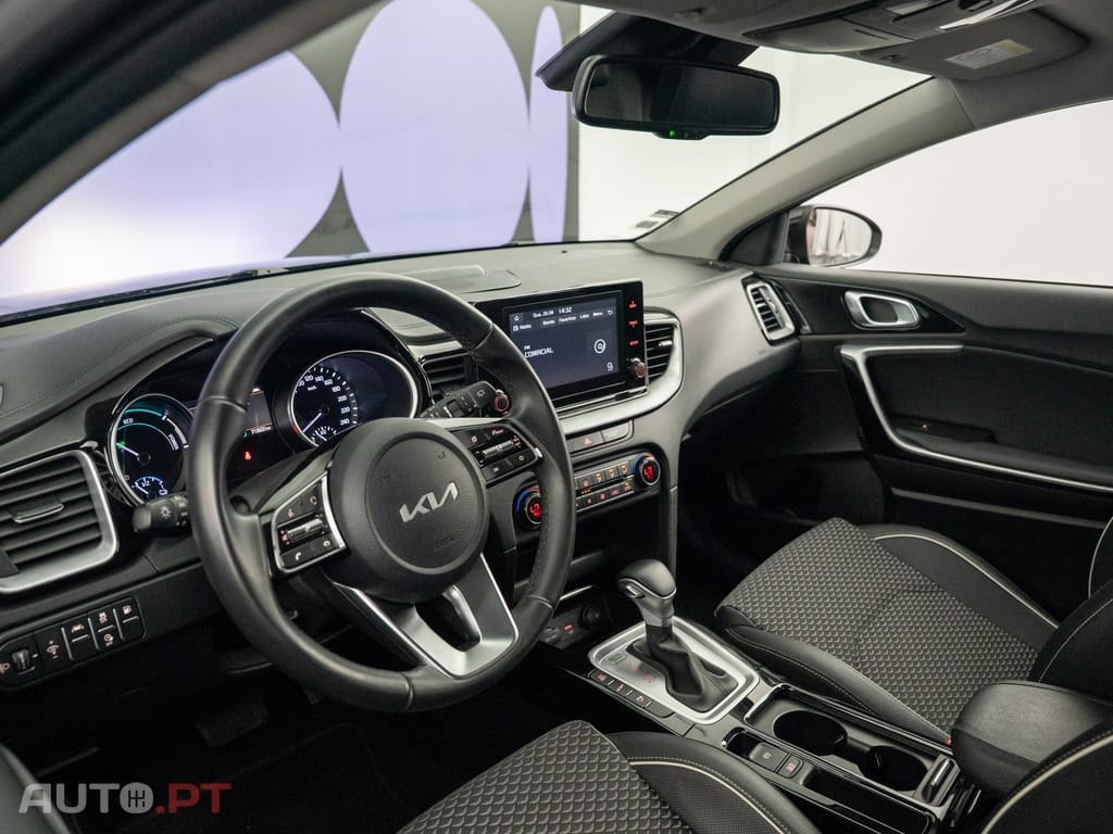 Kia Xceed 1.6 GDi PHEV Drive