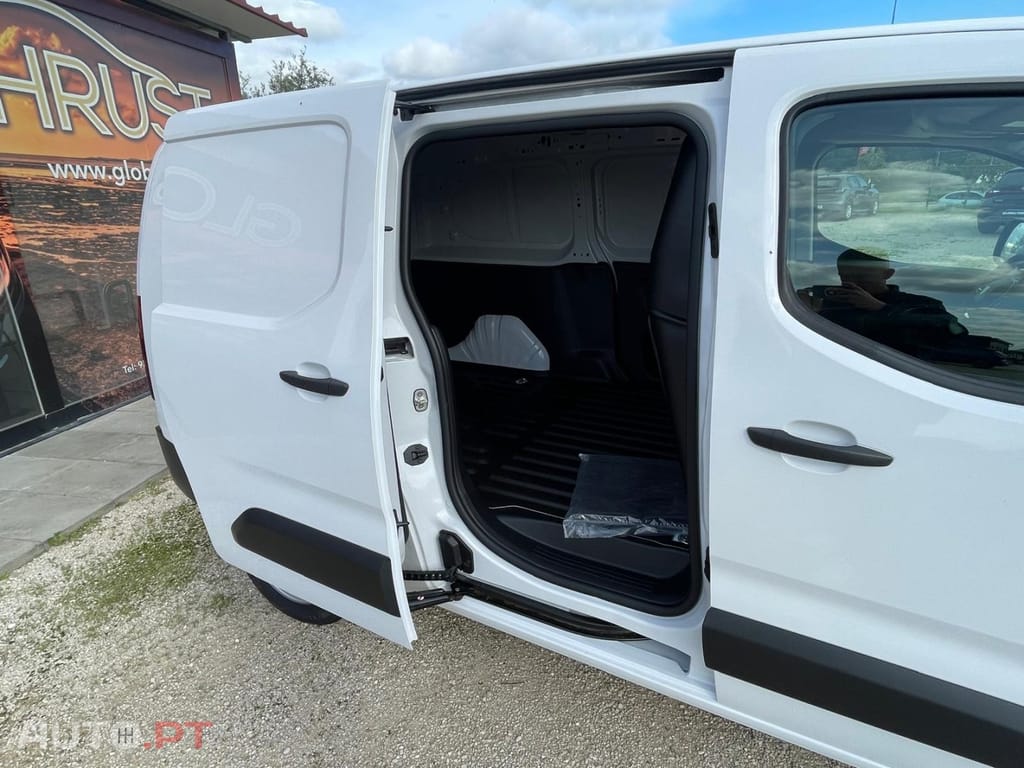 Peugeot Partner 1.5 BlueHDi Asphalt Longa