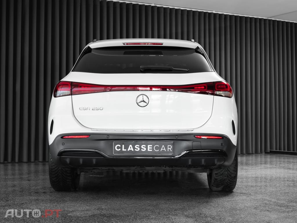 Mercedes-Benz EQA 250 AMG Line