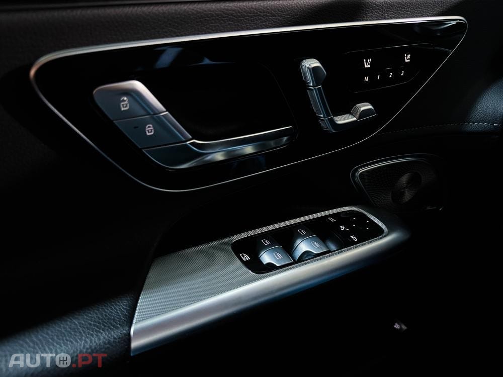Mercedes-Benz EQE 350+ Limousine Electric Art