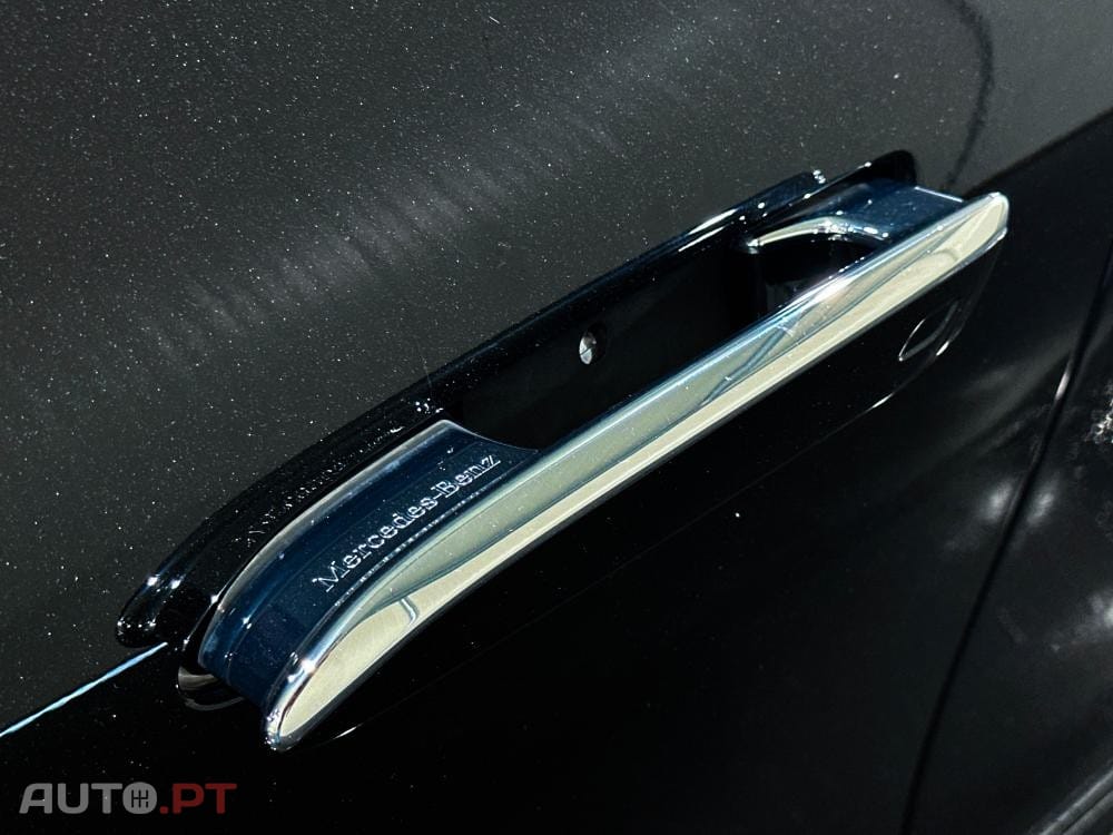 Mercedes-Benz EQE 350+ Limousine Electric Art