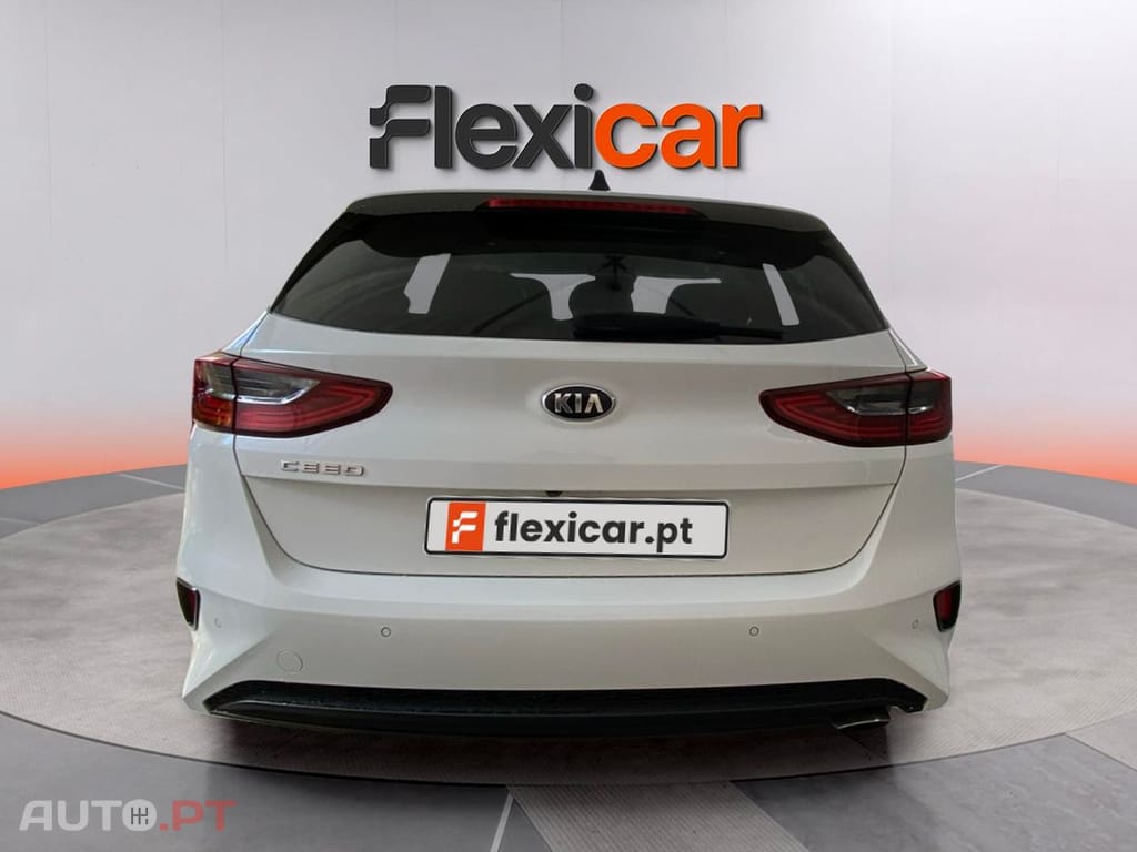 Kia Ceed 1.4 T-GDI TX+SRF 7DCT