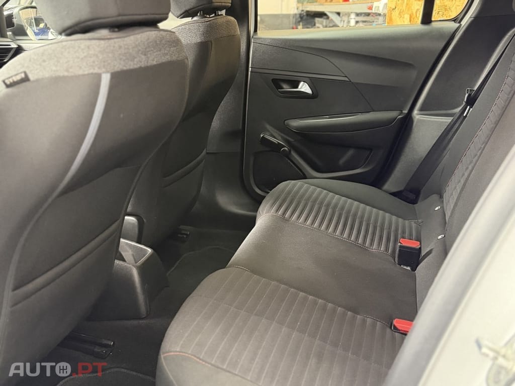 Peugeot 208 PureTech 75 Active Pack