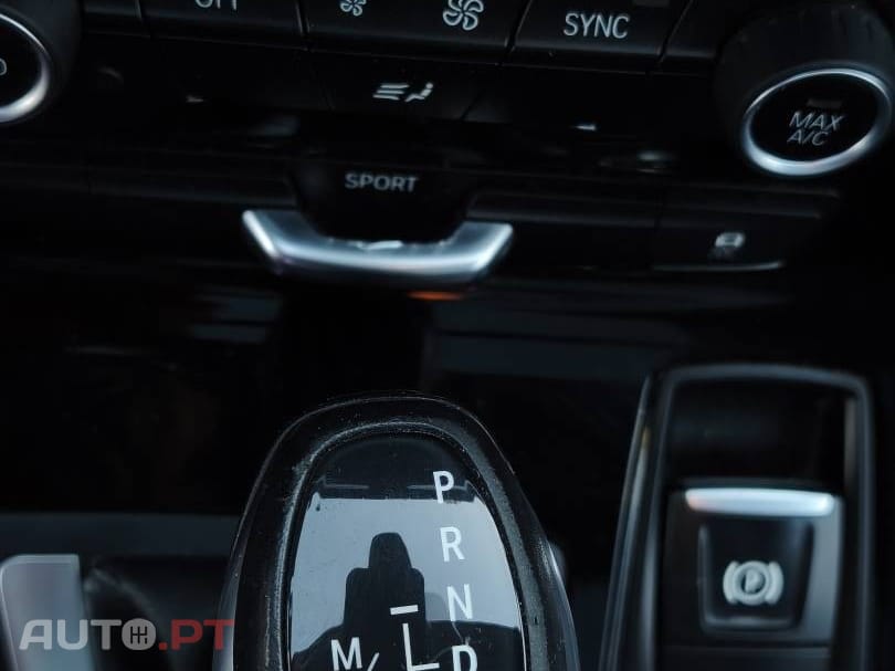 BMW 216 d 7L Auto
