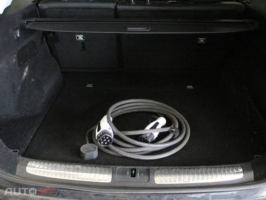 XPeng G9 78.2 kWh Standard Range