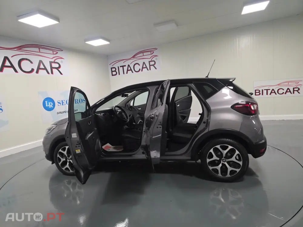 Renault Captur 1.5 DCI EXCLUSIVE