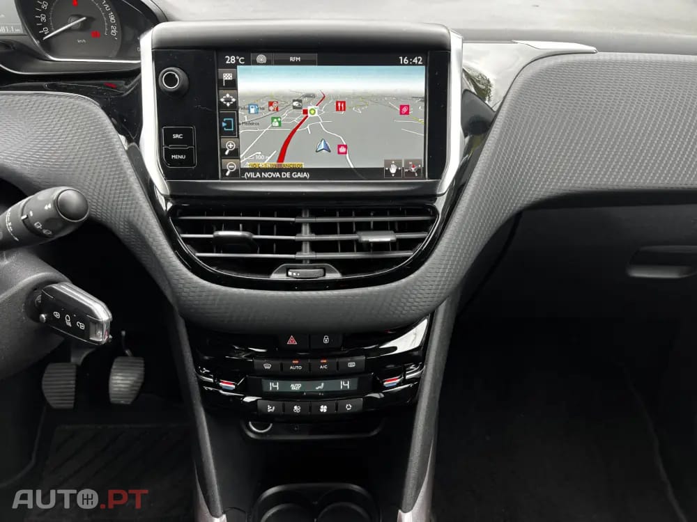 Peugeot 2008 1.2 PureTech Active