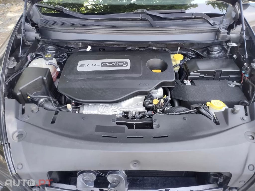Jeep Cherokee 2.0 MJD Longitude — fotografia 12