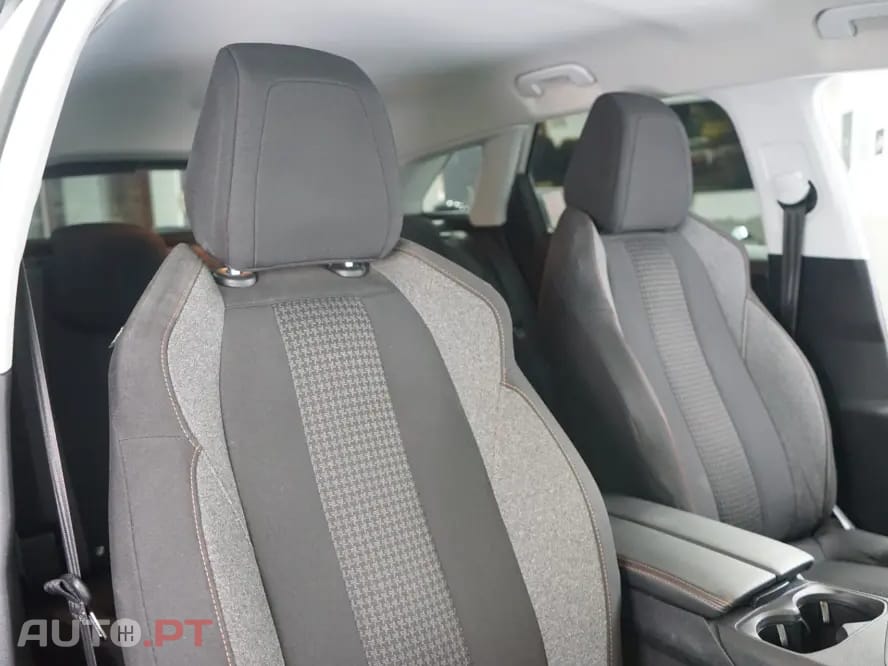 Peugeot 3008 1.2 PureTech Allure Pack