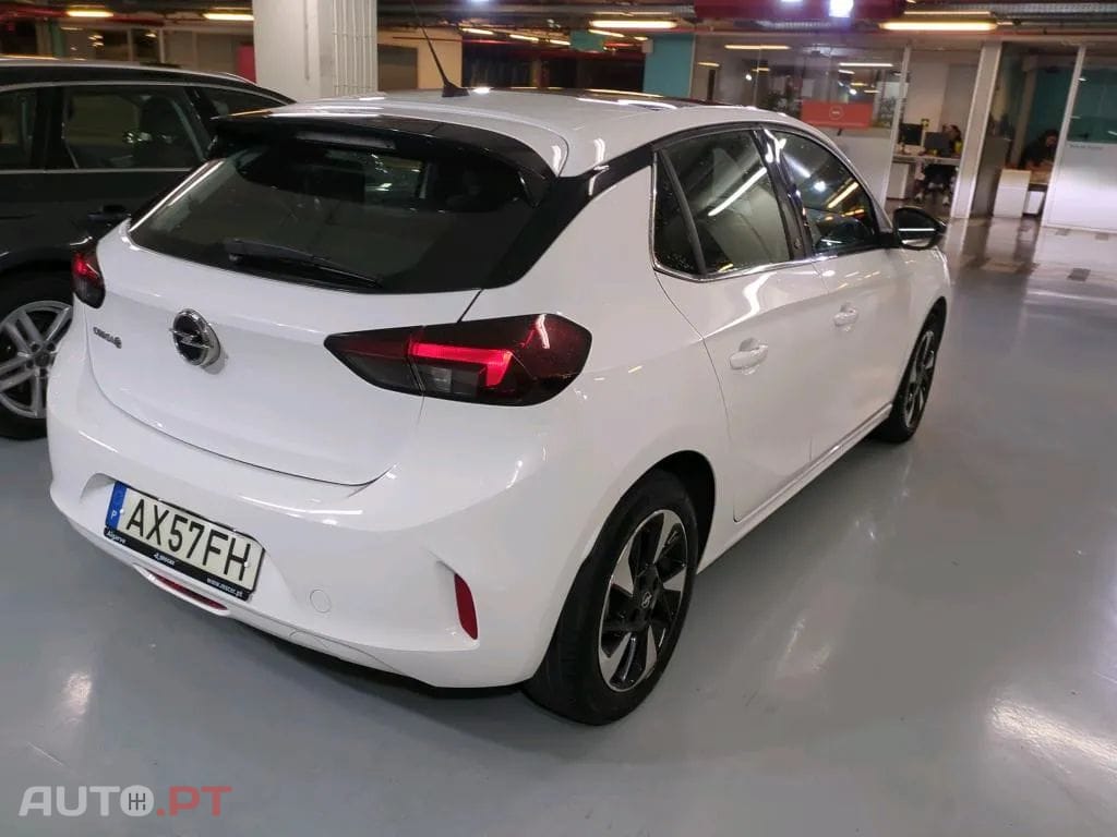 Opel Corsa-E Elegance