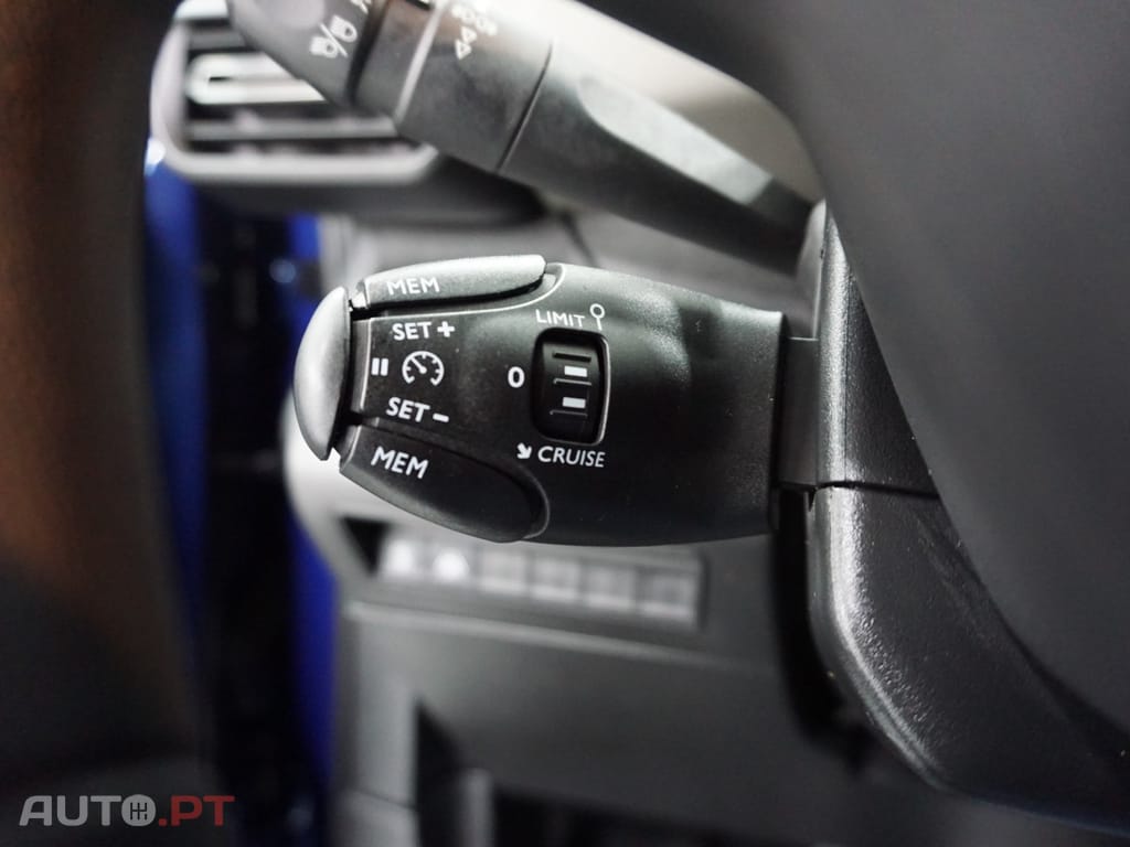 Peugeot Rifter 1.2 PureTech Allure