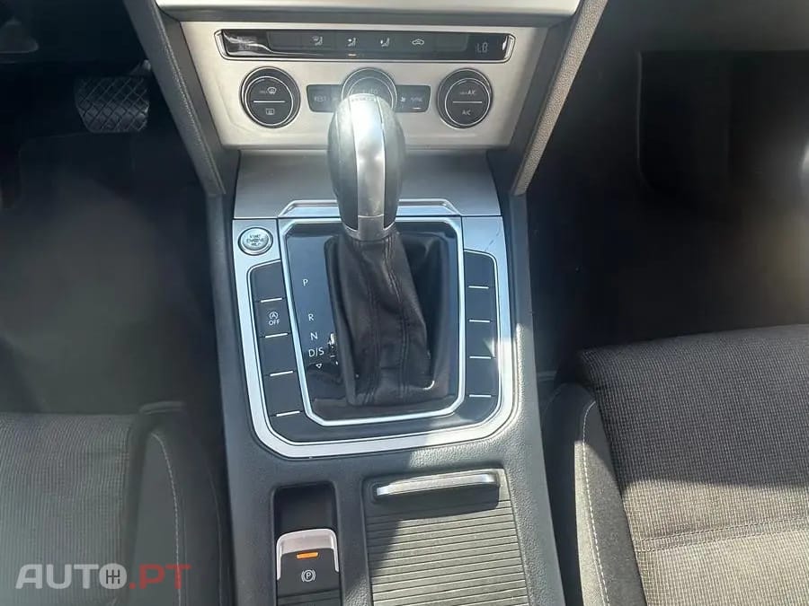Volkswagen Passat Variant 2.0 TDI Confortline DSG