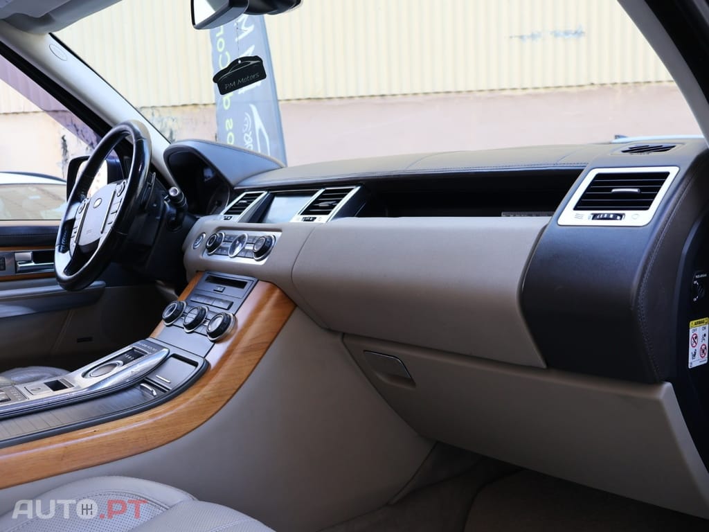 Land Rover Range Rover Sport HSE