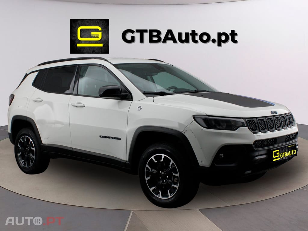 Jeep Compass 1.3 PLUG IN HYBRID 4X4 TRAILHAWK I.V.A DEDUTÍVEL