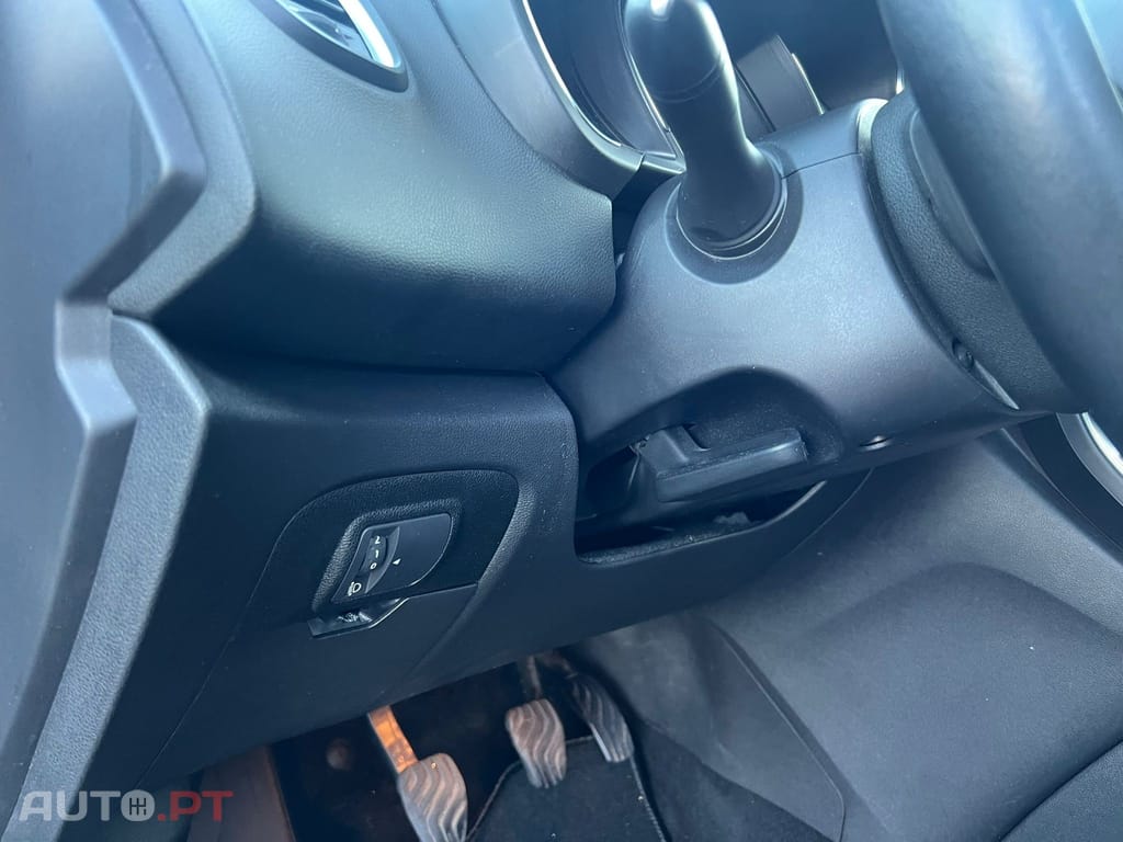 Renault Scénic 1.6 dCi Confort 7 LUGARES