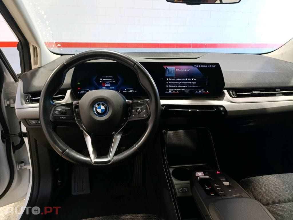 BMW 225 e xDrive