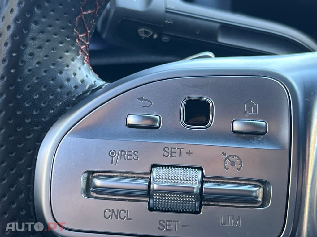 Mercedes-Benz A 250 e 8G-DCT AMG Line