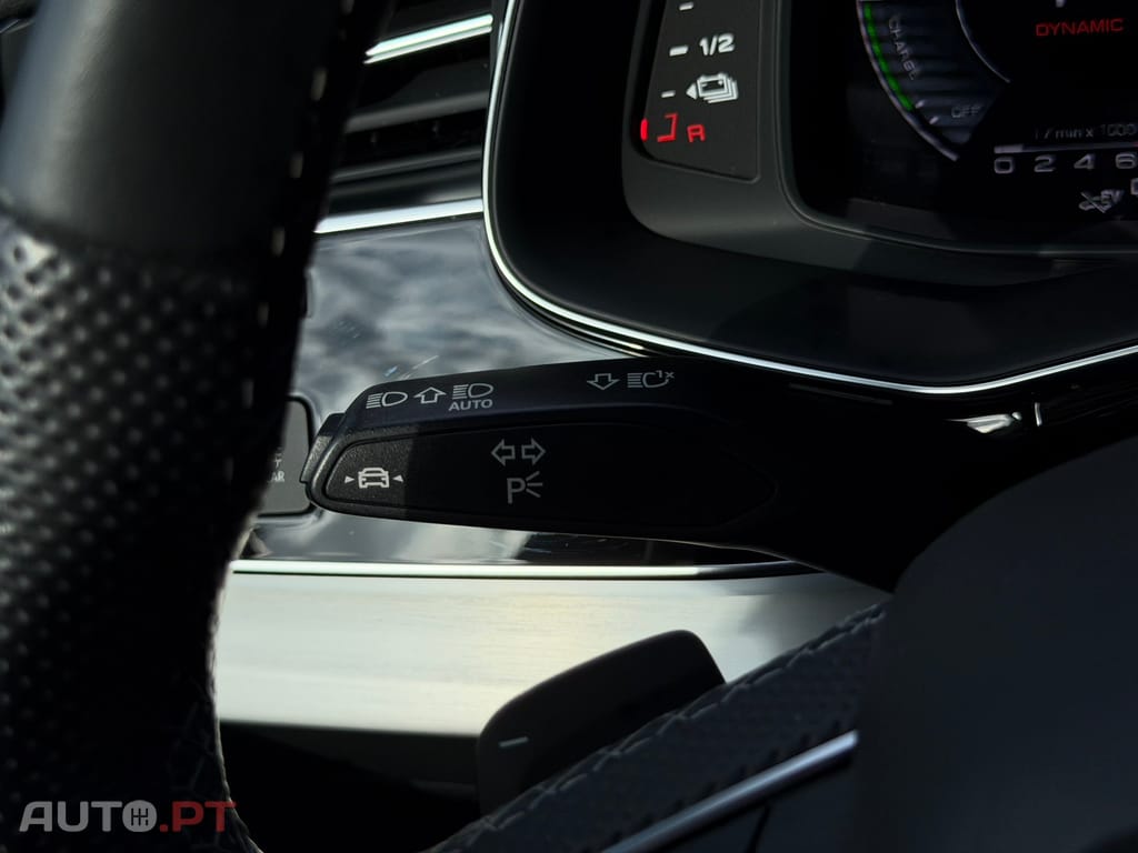 Audi Q7 60 TFSIe quattro S line Tiptronic
