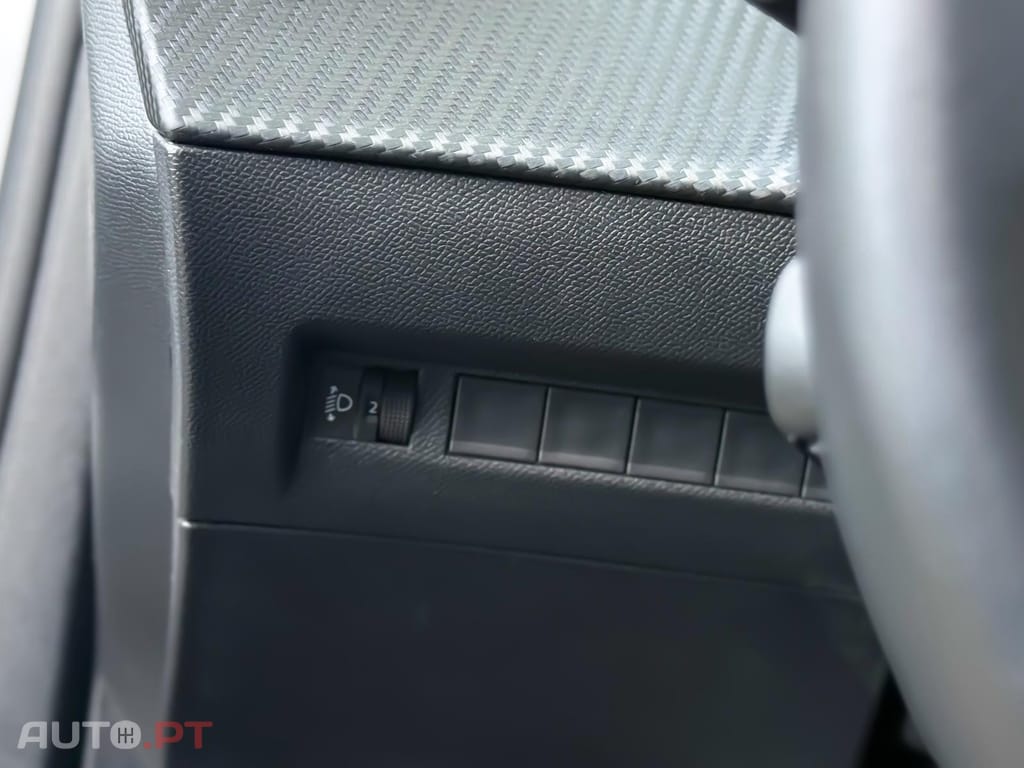 Peugeot 2008 1.2 PureTech Allure