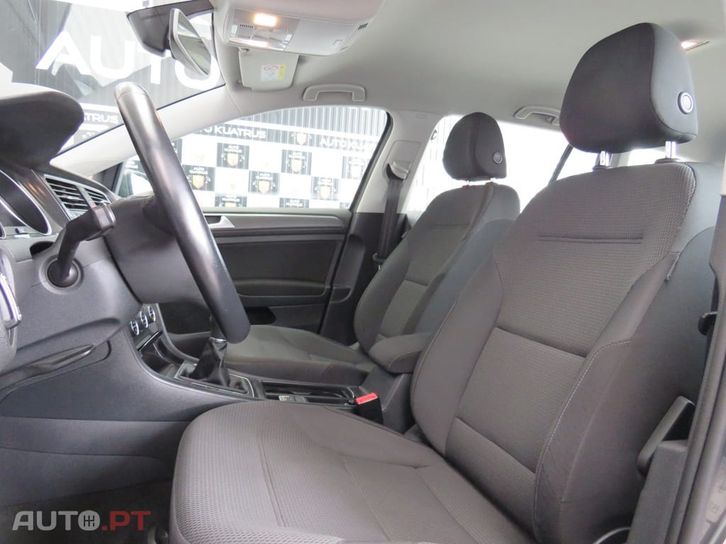 Volkswagen Golf Variant 1.6 TDi Confortline