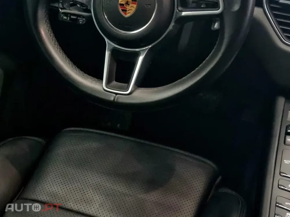 Porsche Macan PDK