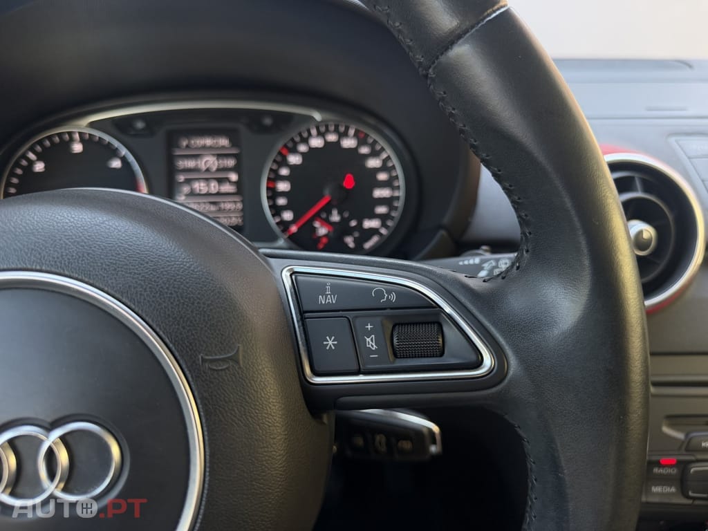 Audi A1 1.6 TDI S-line — fotografia 24