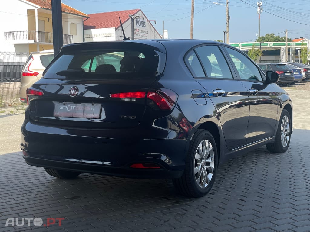 Fiat Tipo 1.3 M-Jet Lounge