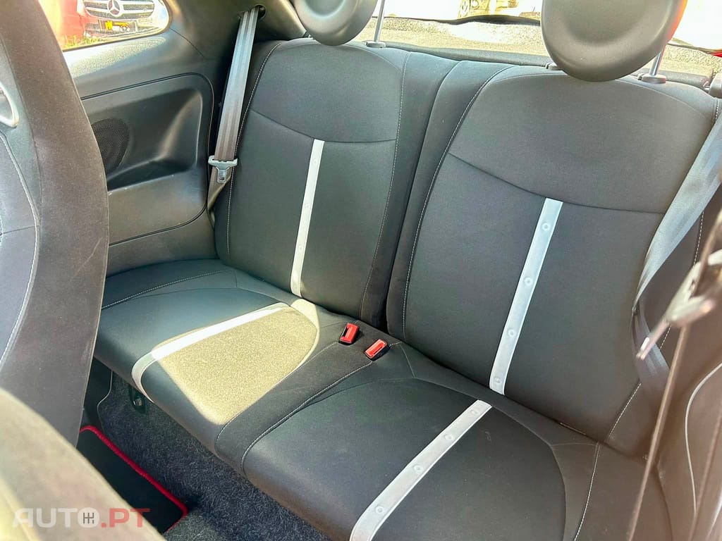 Fiat 500 Abarth 1.4 T-Jet (140cv)