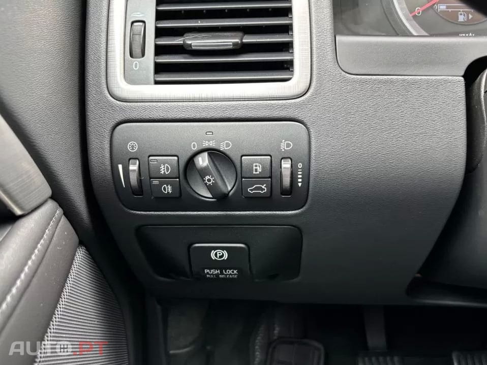 Volvo XC70 2.0 D3 Drive Momentum