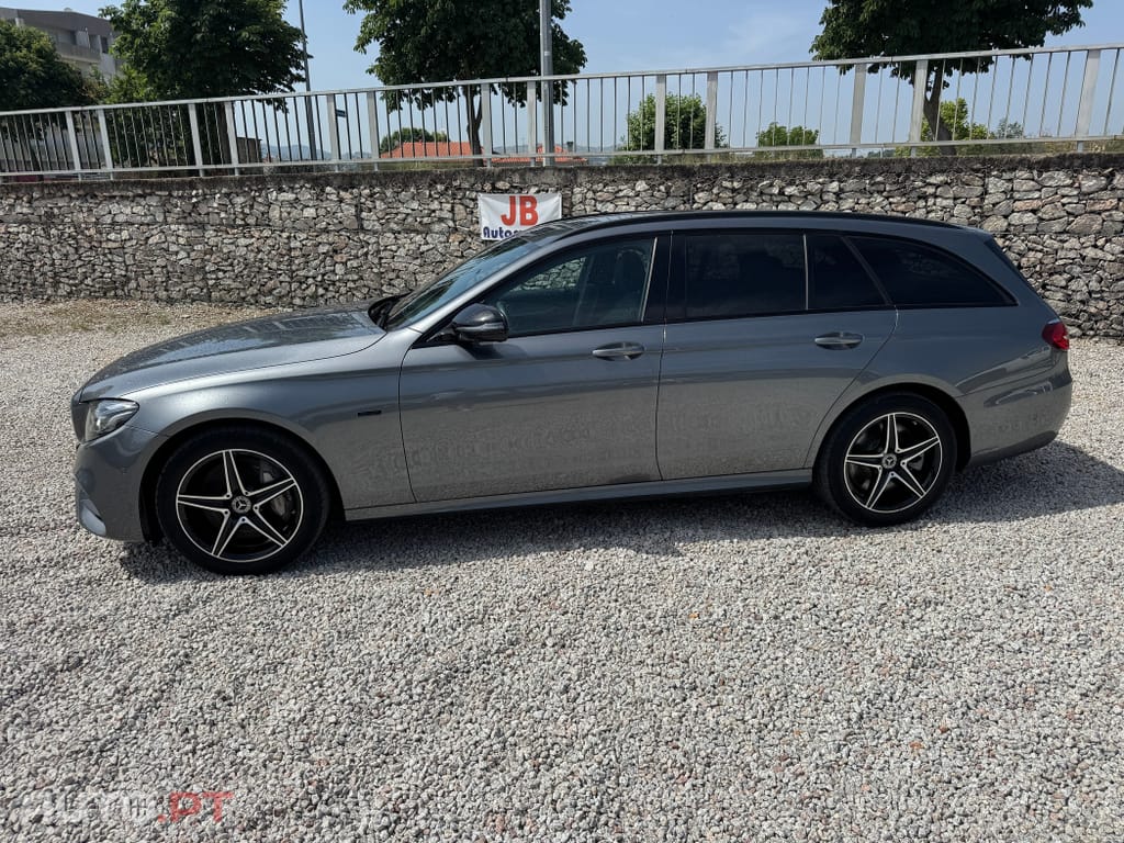 Mercedes-Benz E 300 de AMG Line
