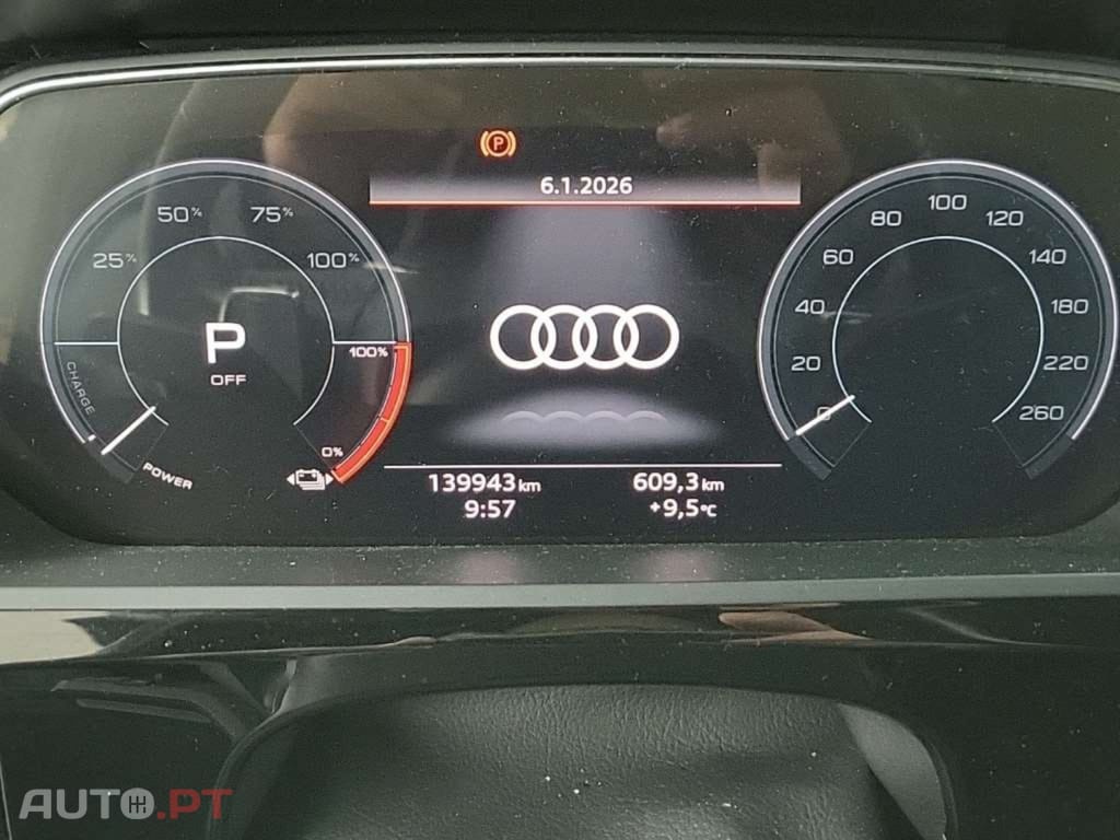 Audi E-Tron 50 Business